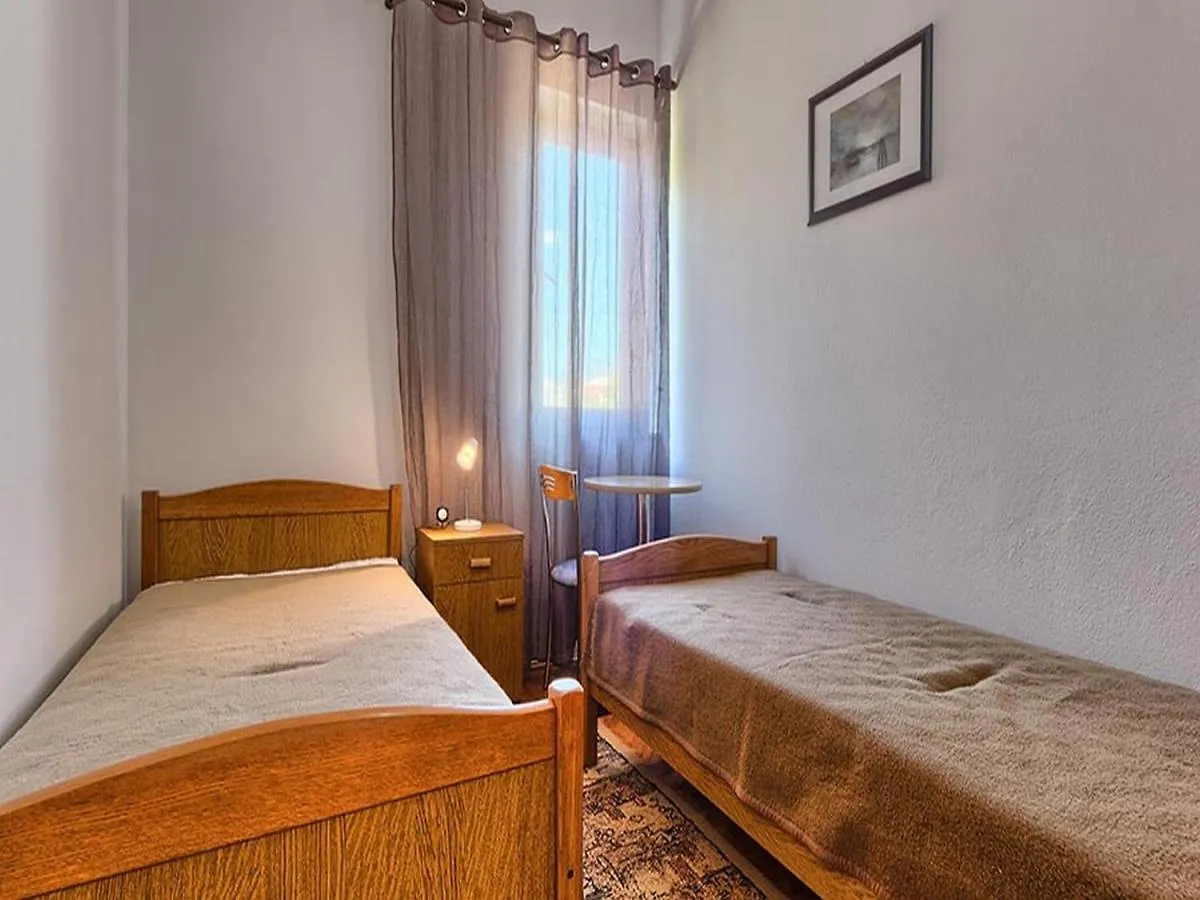 Apartment Lucija Kaštela